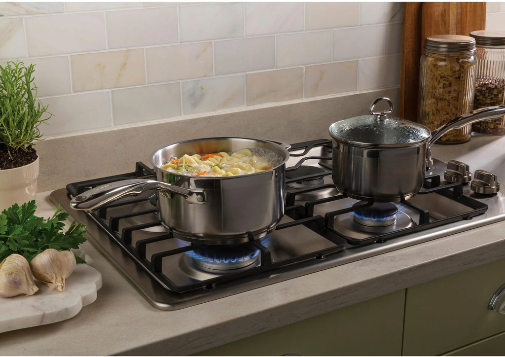 GE - 30 Built-In Gas Cooktop - Stainless steel