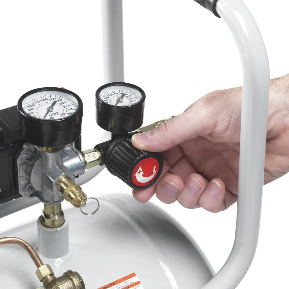 Quipall 8-2 2 HP 8 Gallon Oil Free Hotdog Air Compressor