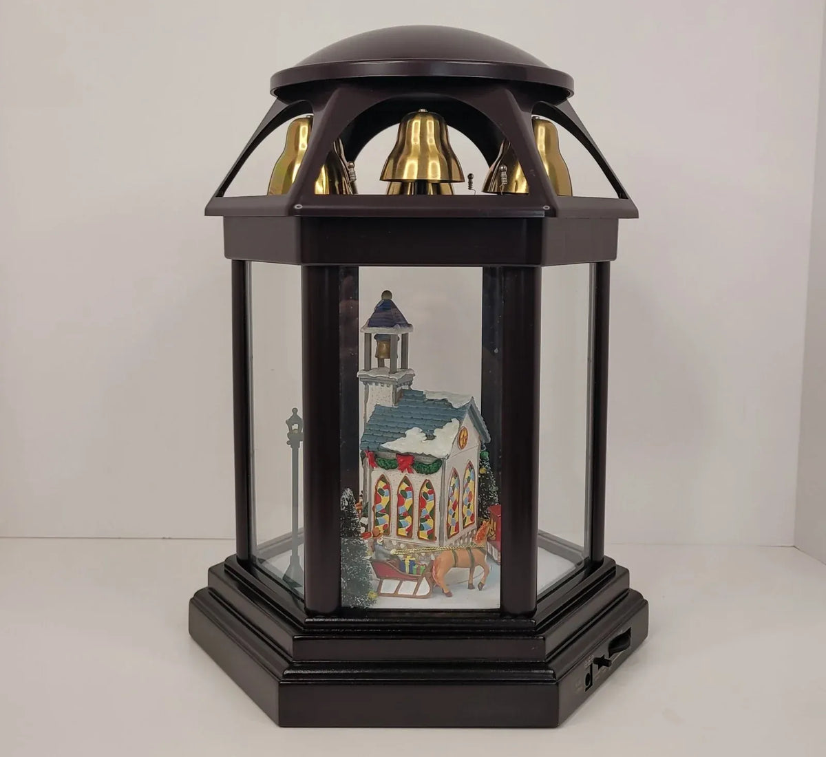 Cracker Barrel Mr. Christmas Animated Symphony of Bells Holiday Music Box Scene