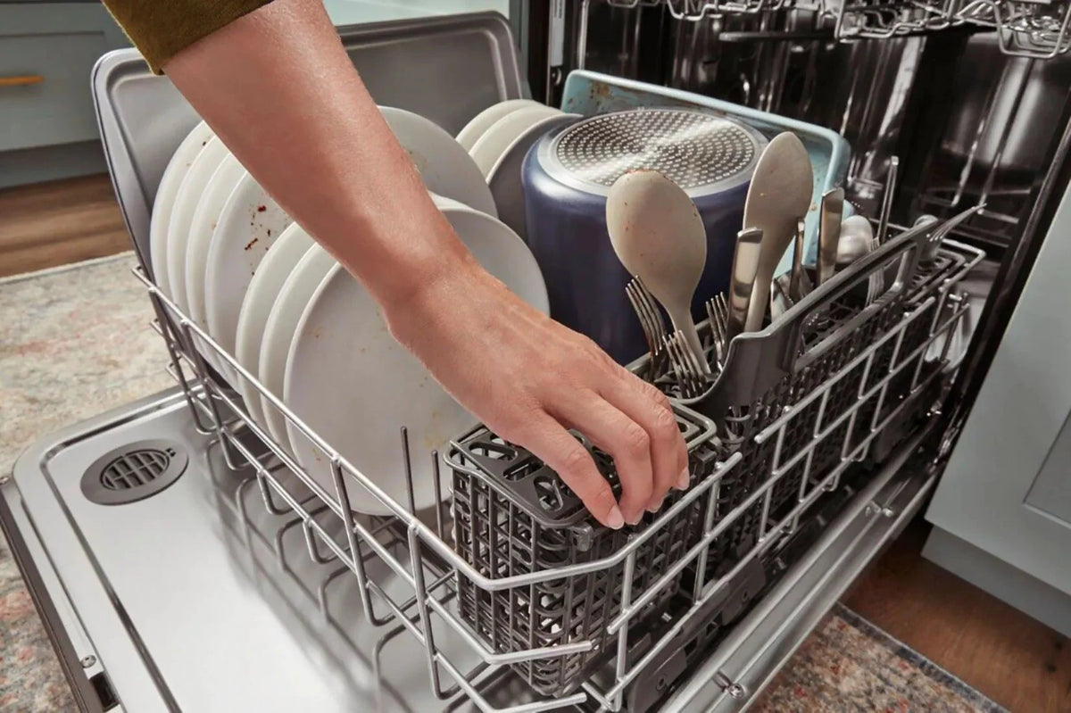 Whirlpool - 24 Top Control Built-In Dishwasher with Stainless Steel Tub, Large Capacity, 3rd Rack, 47 dBA - Black