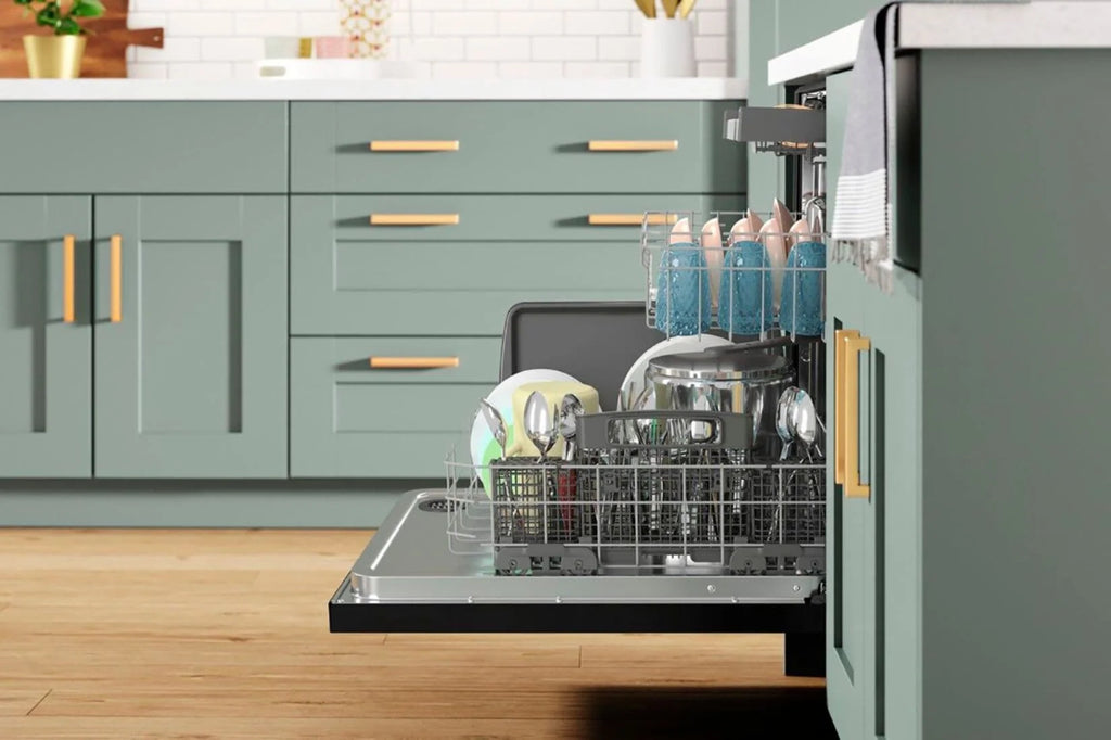 Whirlpool - 24 Top Control Built-In Dishwasher with Stainless Steel Tub, Large Capacity, 3rd Rack, 47 dBA - Black