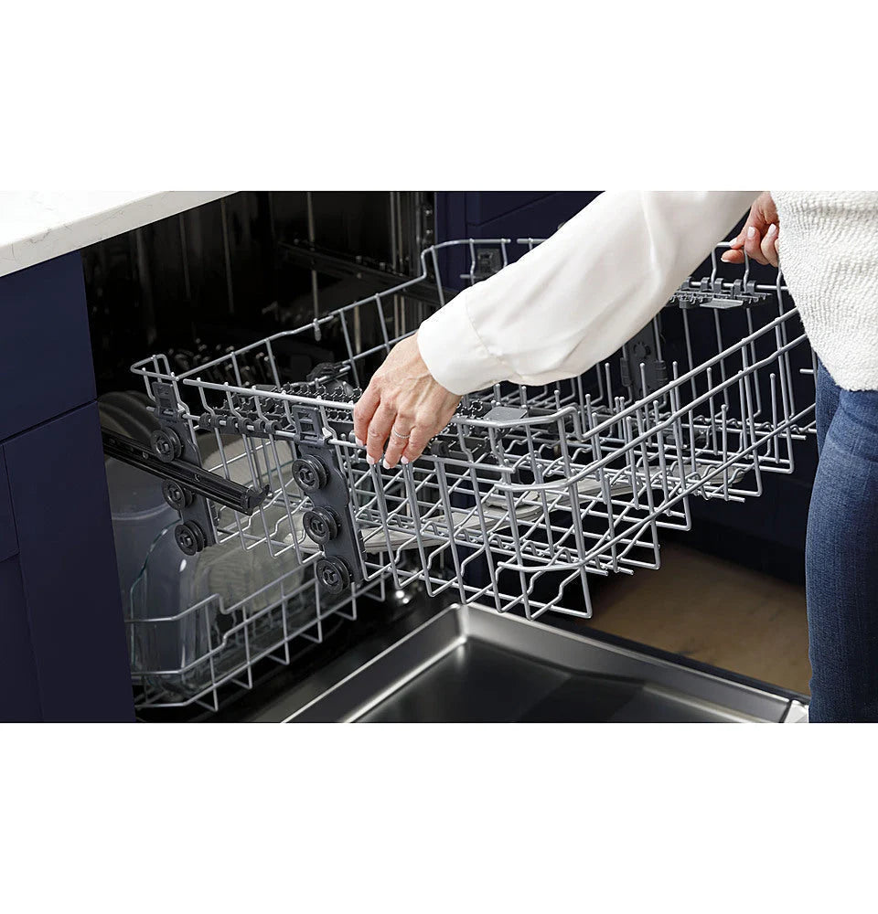 GE - Top Control Built In Dishwasher with Sanitize Cycle and Dry Boost, 52 dBA - White