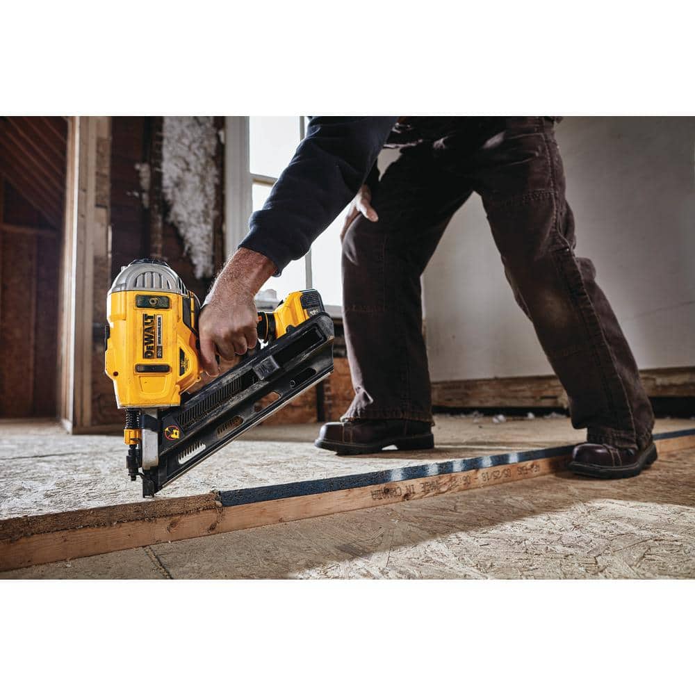 20V MAX XR Lithium-Ion Cordless Brushless 2-Speed 30�ć Paper Collated Framing Nailer (Tool Only) DCN692B