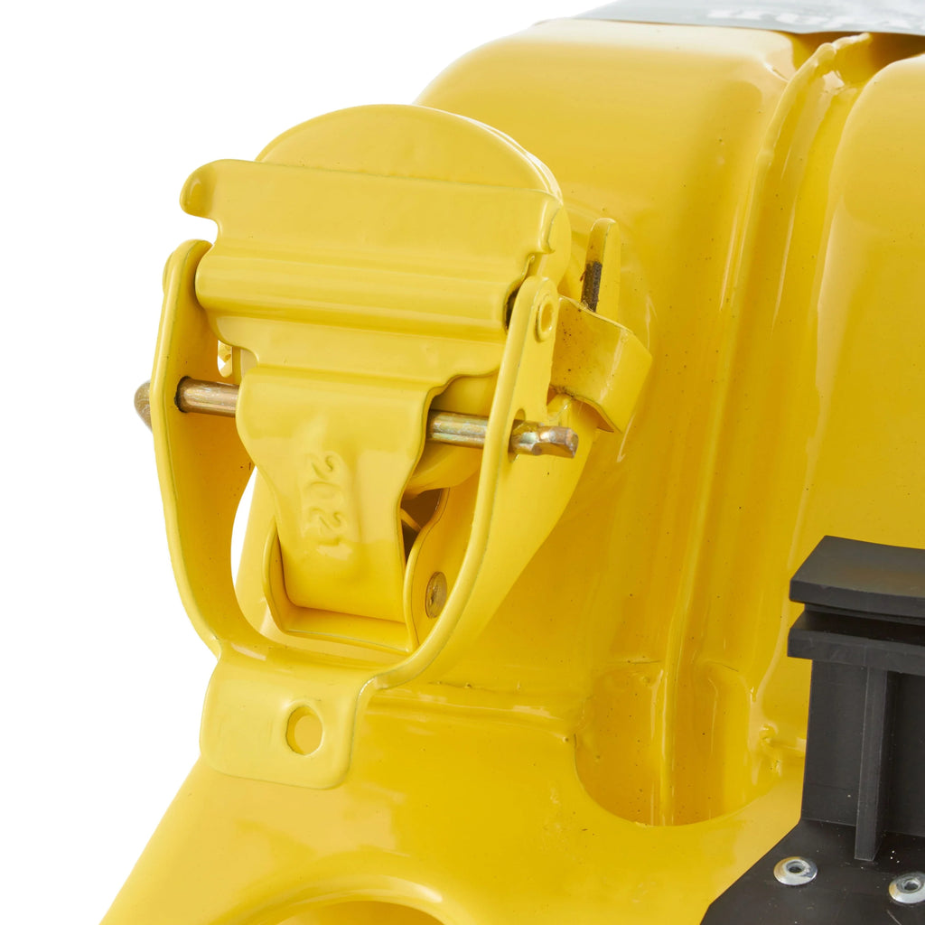 Wavian 3011 5.3 Gallon, 20 Liter Authentic Jerry Can with Spout, Yellow