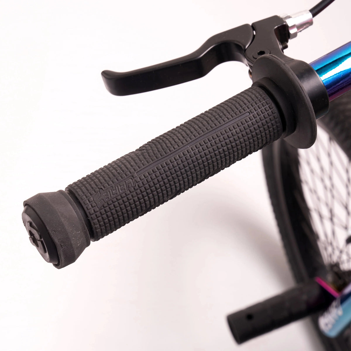 Hyper Bicycles 20 Jet Fuel BMX Bike for kids, Recommended Ages 8 to 13 Years Old