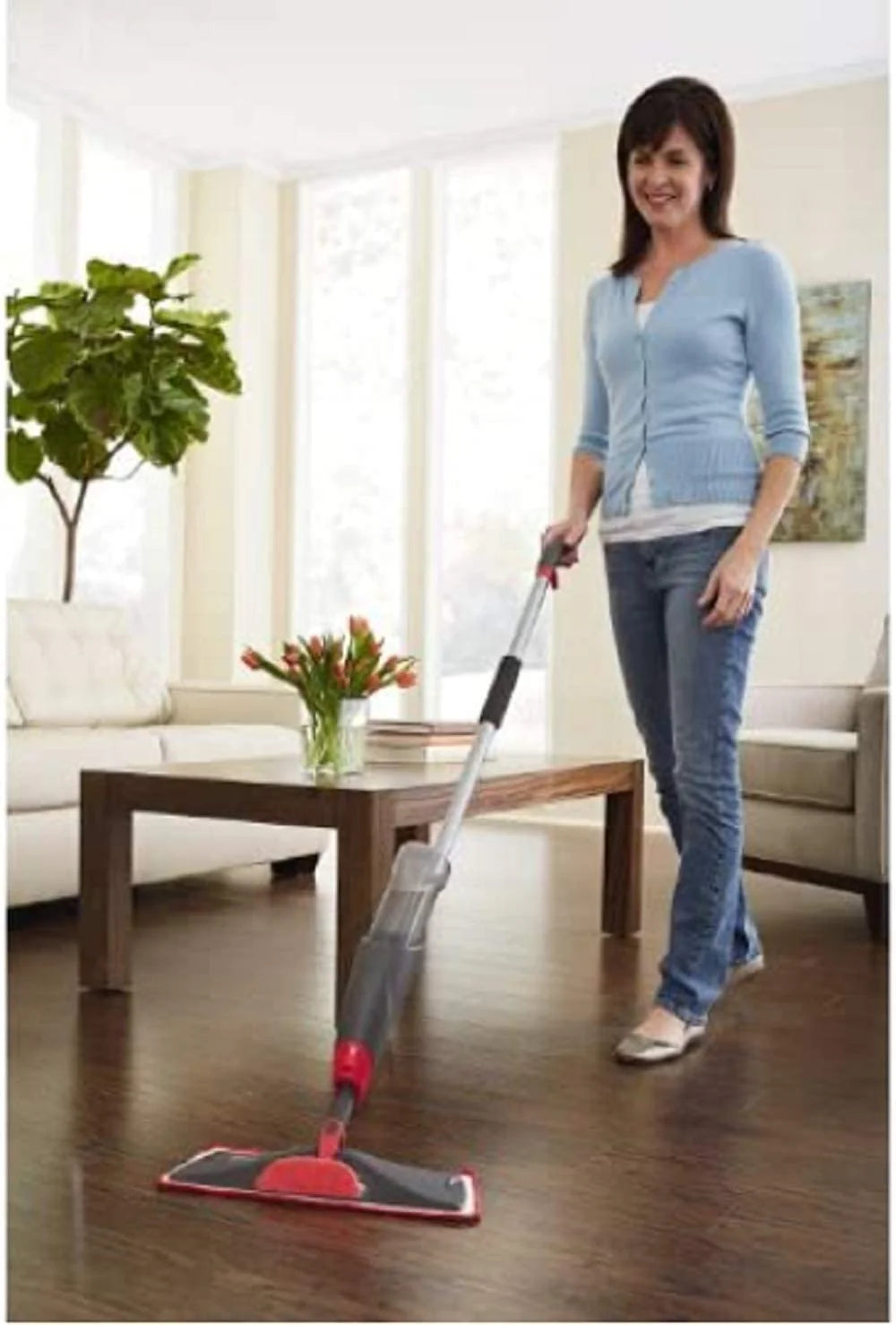 Rubbermaid Reveal Spray Microfiber Floor Cleaning Kit for Laminate and Hardwood Floors， Spray Mop with Reusable Washable Pads， Commercial