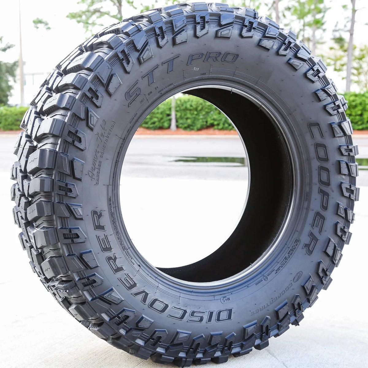 Pair of 2 (TWO) Cooper Discoverer STT Pro LT 37X13.50R22 Load E (10 Ply) MT M/T Mud Tires