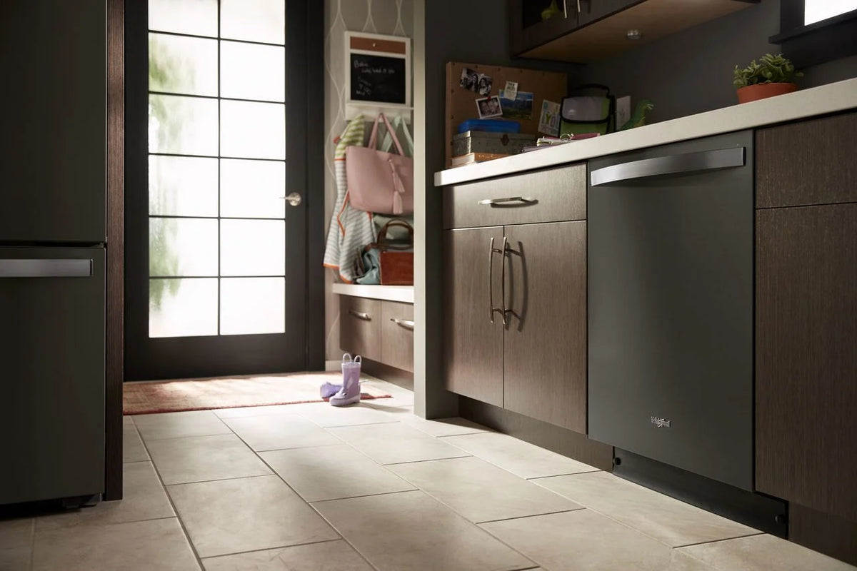 Whirlpool - 24 Built-In Dishwasher - Black stainless steel