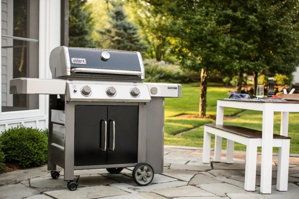Weber - Genesis II E-315 3-Burner Propane Gas Grill - Black