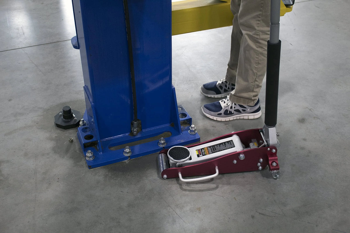 K Tool International 63094 1.5 Ton Low Profile Service Floor Jack for Garages, Repair Shops, and DIY, 3,000 lbs. Capacity, Aluminum/Steel Hybrid, Hydraulic Lifting Range 3.15 - 14, Red/Silver