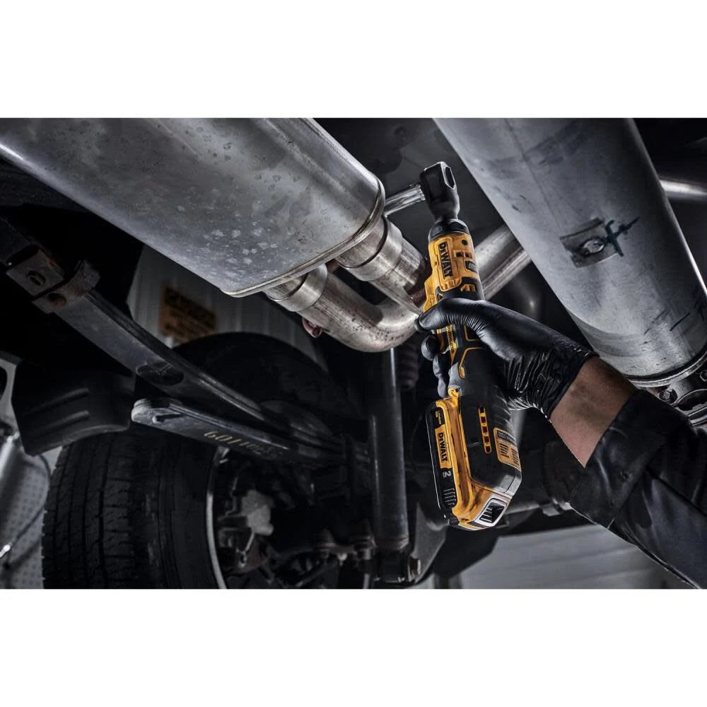 DW ATOMIC 20V MAX Ratchet Kit Brushless 3/8 DCF513D1 from DW