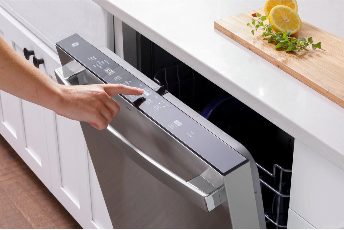 GE - Top Control Built-In Dishwasher with 3rd Rack, 50 dBA - Stainless steel