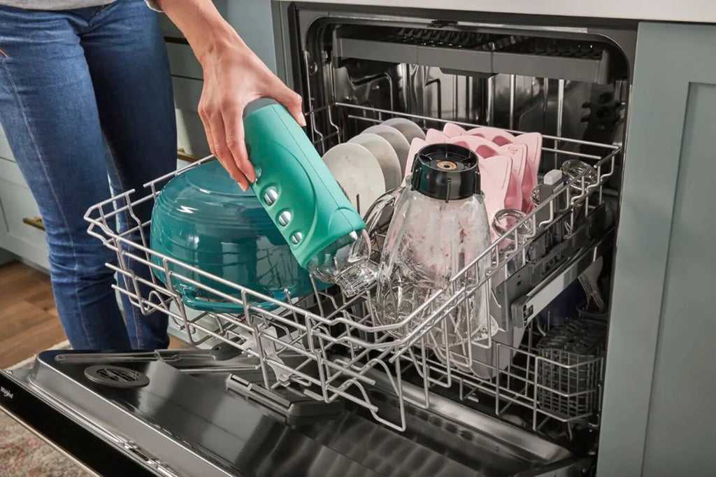 Whirlpool - 24 Top Control Built-In Dishwasher with Stainless Steel Tub, Large Capacity, 3rd Rack, 47 dBA - Black