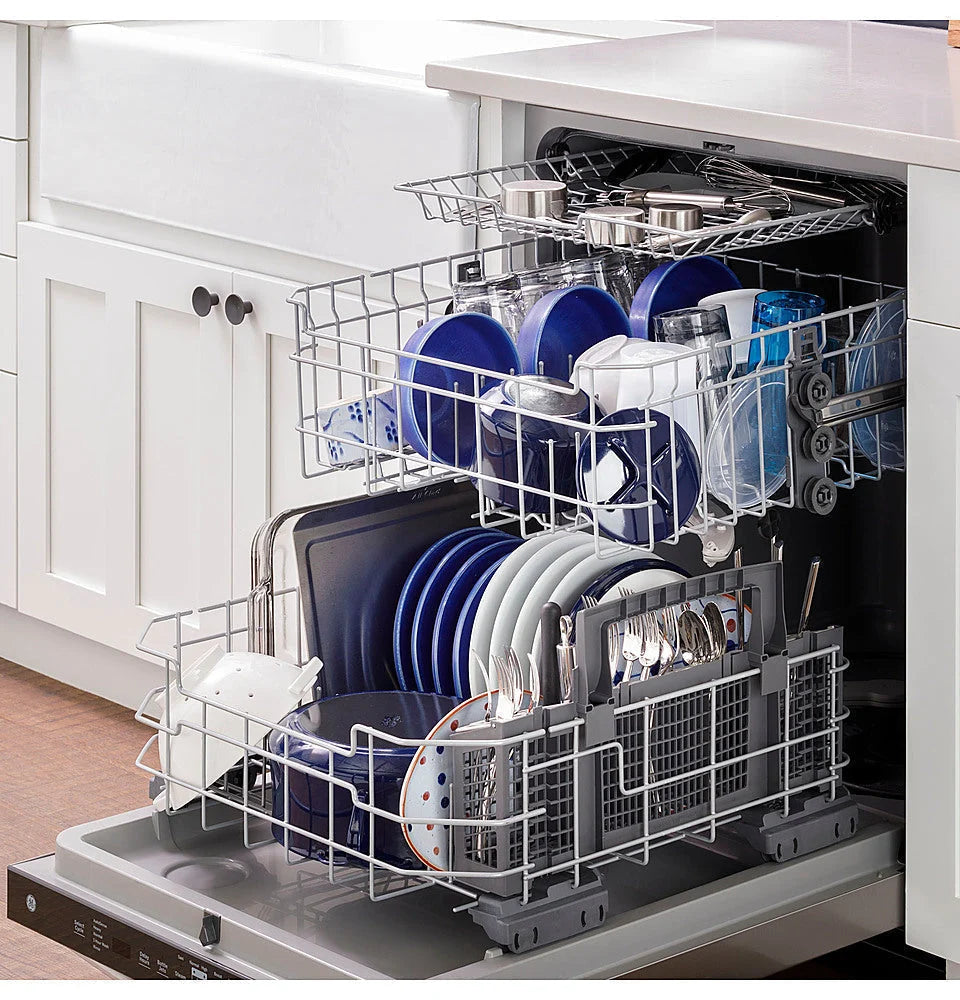 GE - Top Control Built In Dishwasher with Sanitize Cycle and Dry Boost, 50 dBA - Stainless steel
