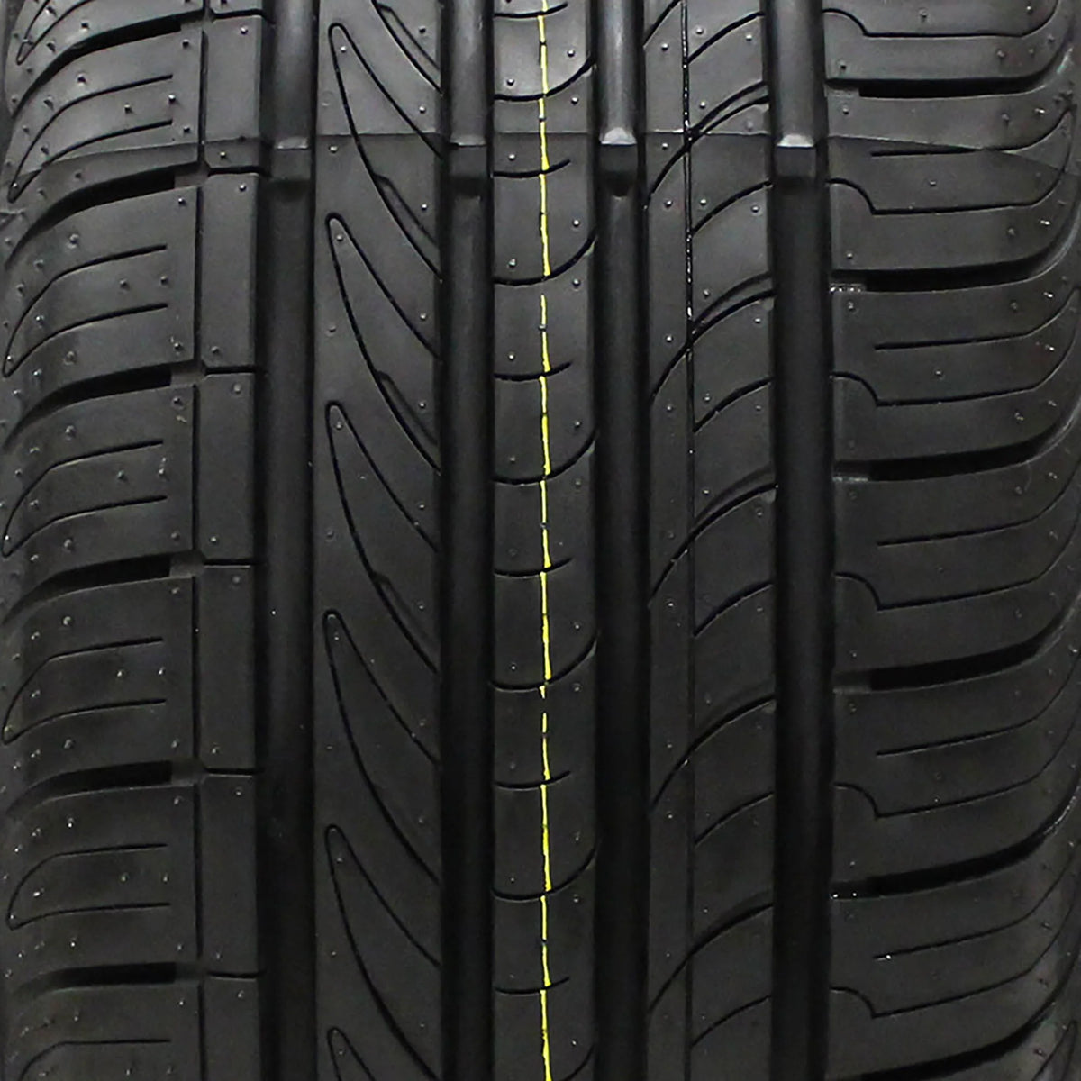 Sceptor 4XS All Season 215/70R15 98T Passenger Tire