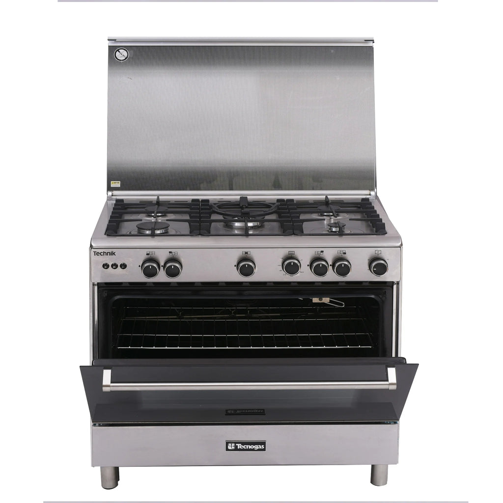 Gas Range with Convenient Controls